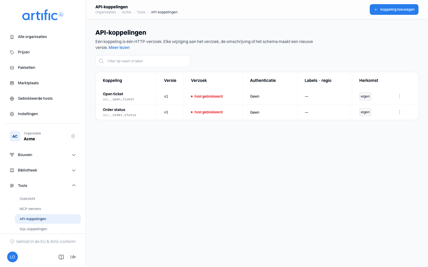 API-koppelingen: een tabel met de kolommen Koppeling, Versie, Verzoek, Authenticatie, Labels · regio en Herkomst, een filterveld, en een knop Koppeling toevoegen in de balk.